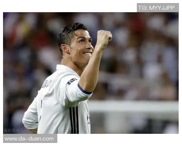 C罗引领金元足球时代的明星魅力与商业价值探讨