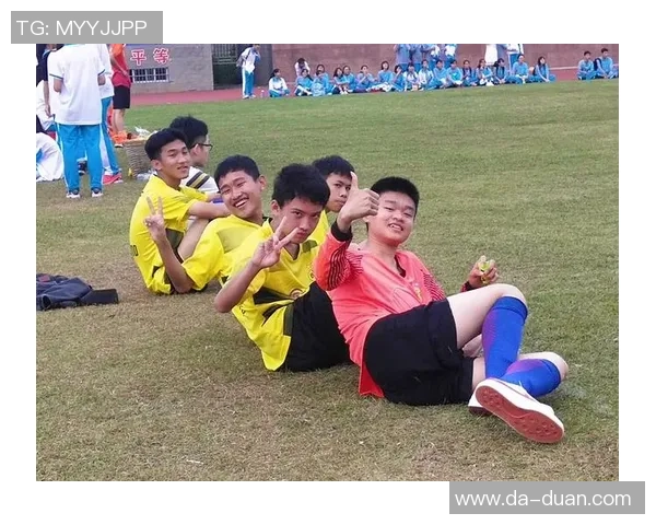 古月娜足球之路：从校园小将到职业赛场的奋斗与梦想