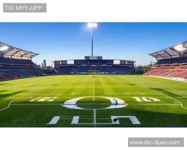 足球上街：让每一个角落都充满激情与梦想的绿茵场