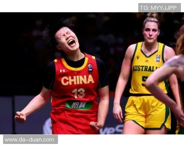 重庆排球队在杯赛积分榜上以93分稳居第一名展现强劲实力